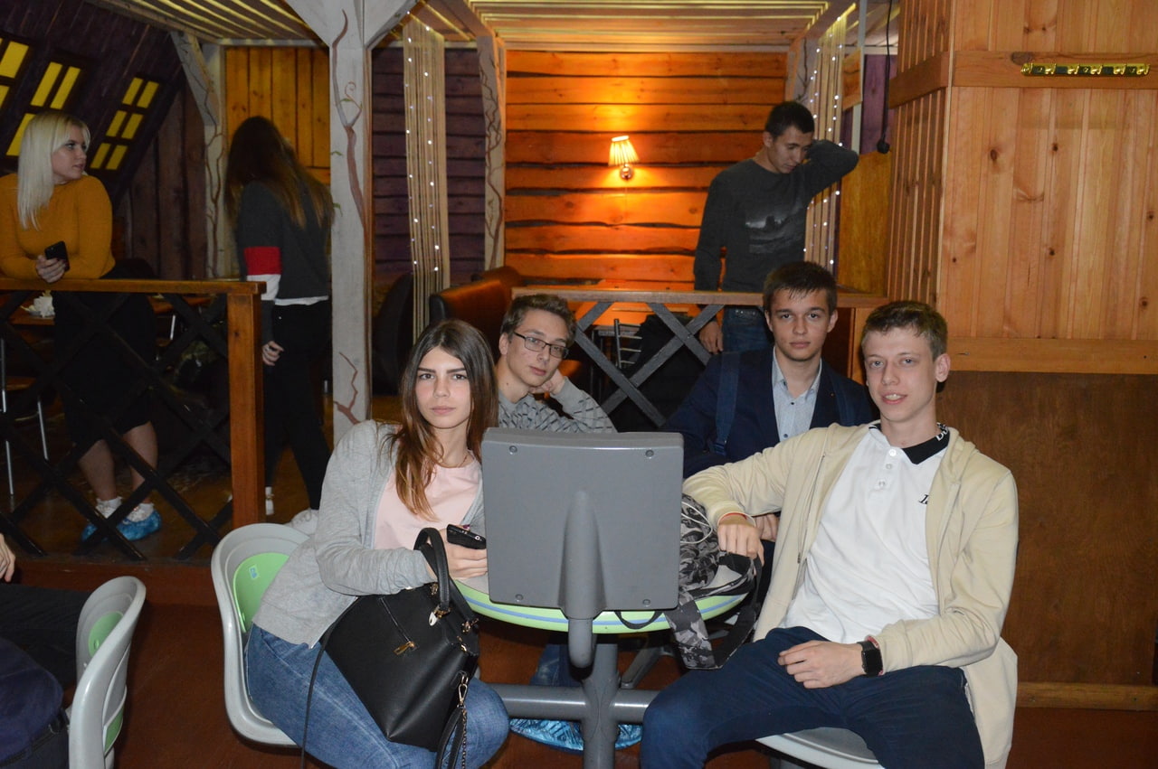 AVpY6STAf7o